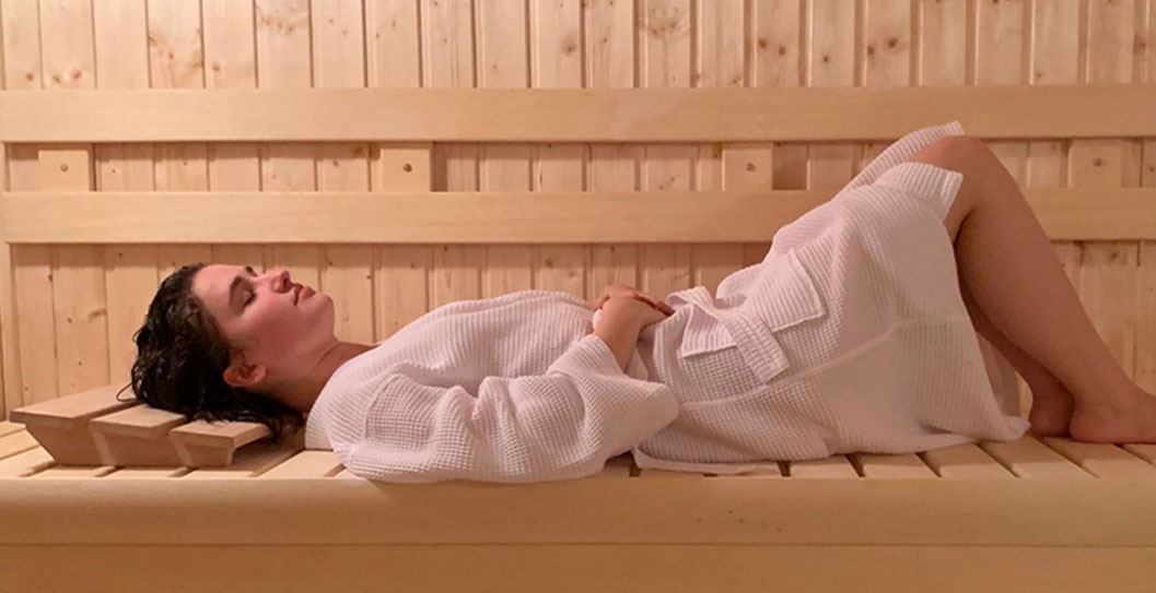 Get Better Sleep Through an Evening Sauna Routine